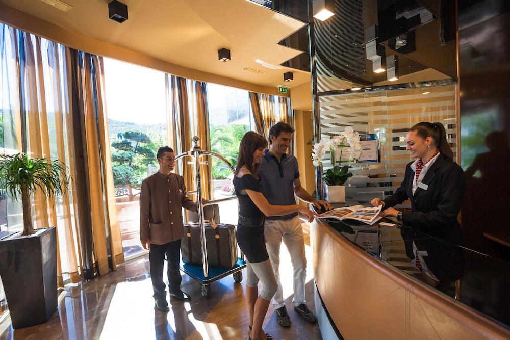 Hotel Kristal Palace - TonelliHotels Riva del Garda Esterno foto