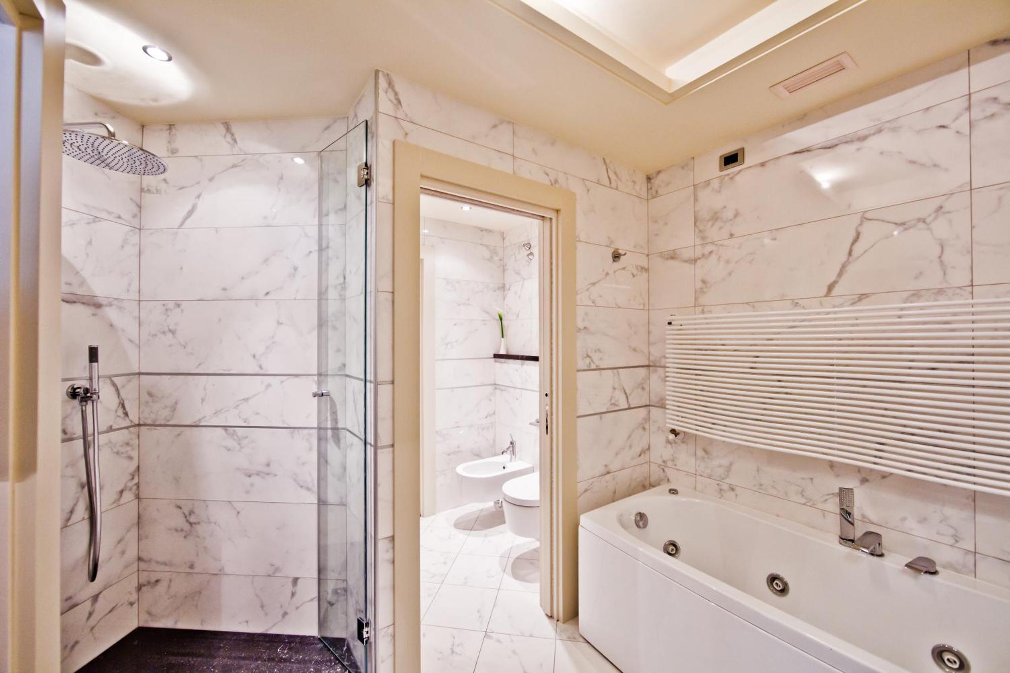 Hotel Kristal Palace - TonelliHotels Riva del Garda Camera foto