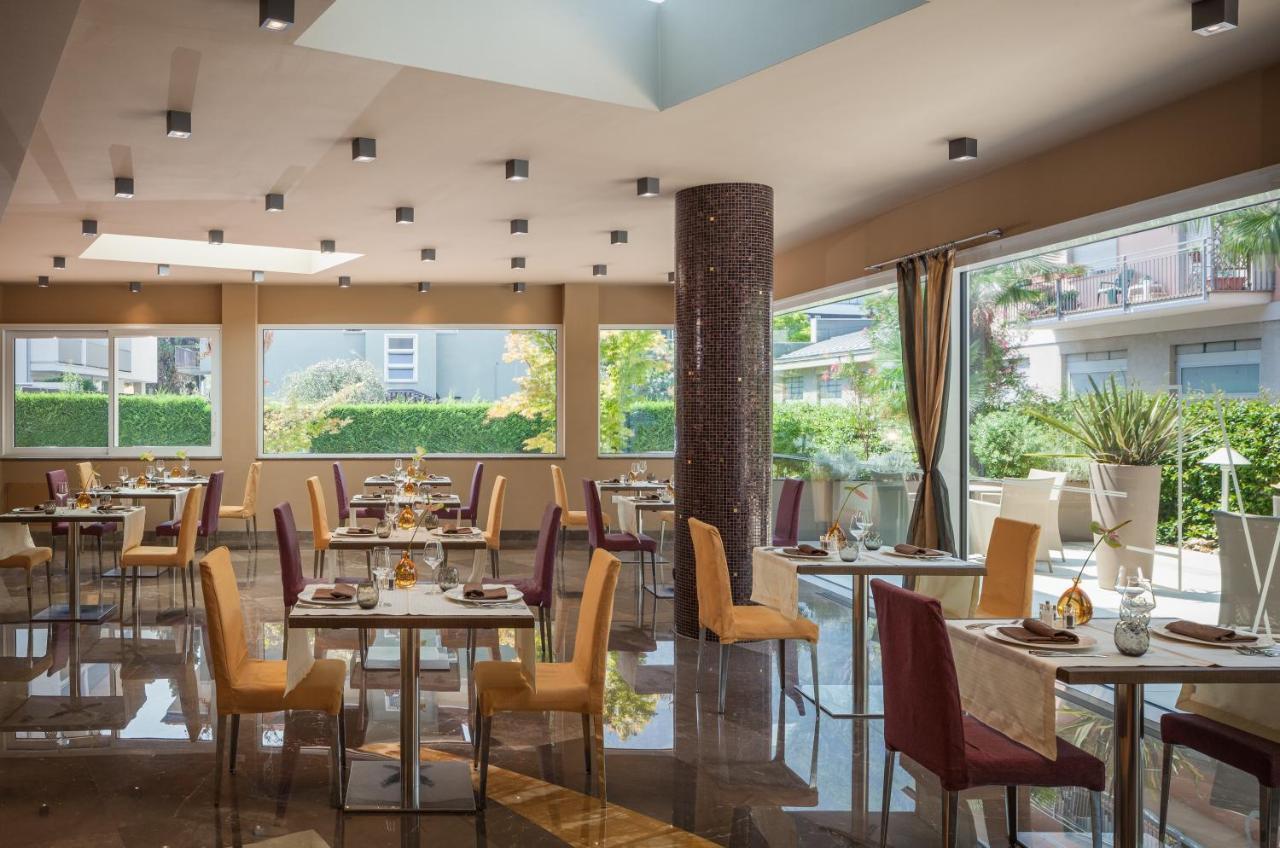 Hotel Kristal Palace - TonelliHotels Riva del Garda Esterno foto
