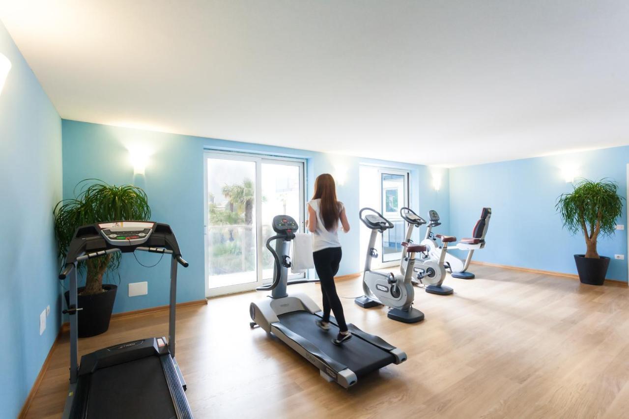 Hotel Kristal Palace - TonelliHotels Riva del Garda Esterno foto