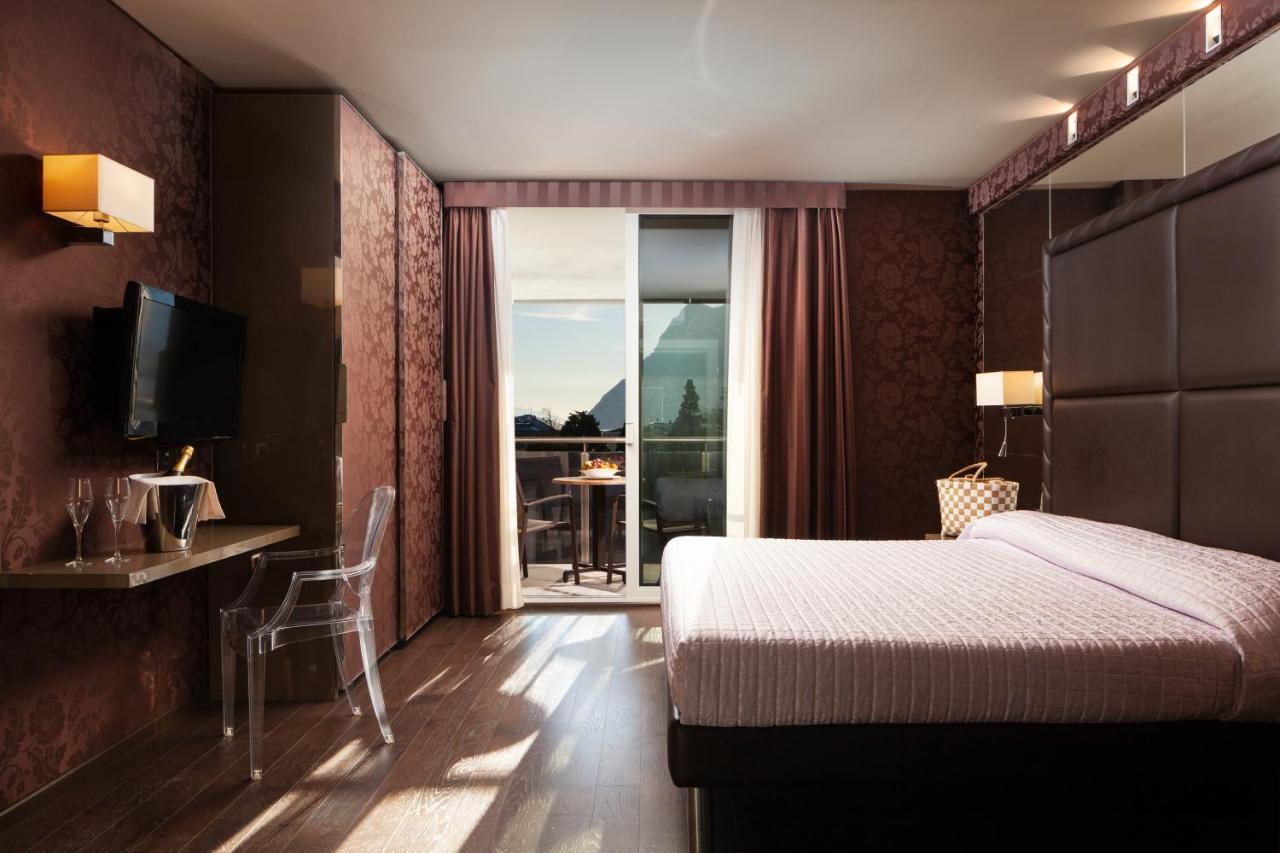 Hotel Kristal Palace - TonelliHotels Riva del Garda Esterno foto