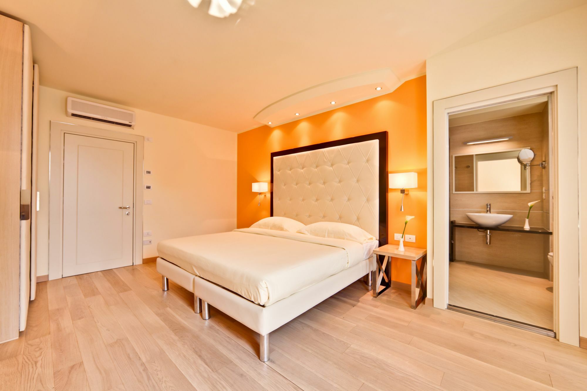 Hotel Kristal Palace - TonelliHotels Riva del Garda Esterno foto